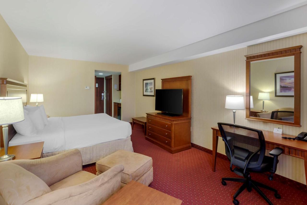 Best Western Plus Otonabee Inn Peterborough Eksteriør billede