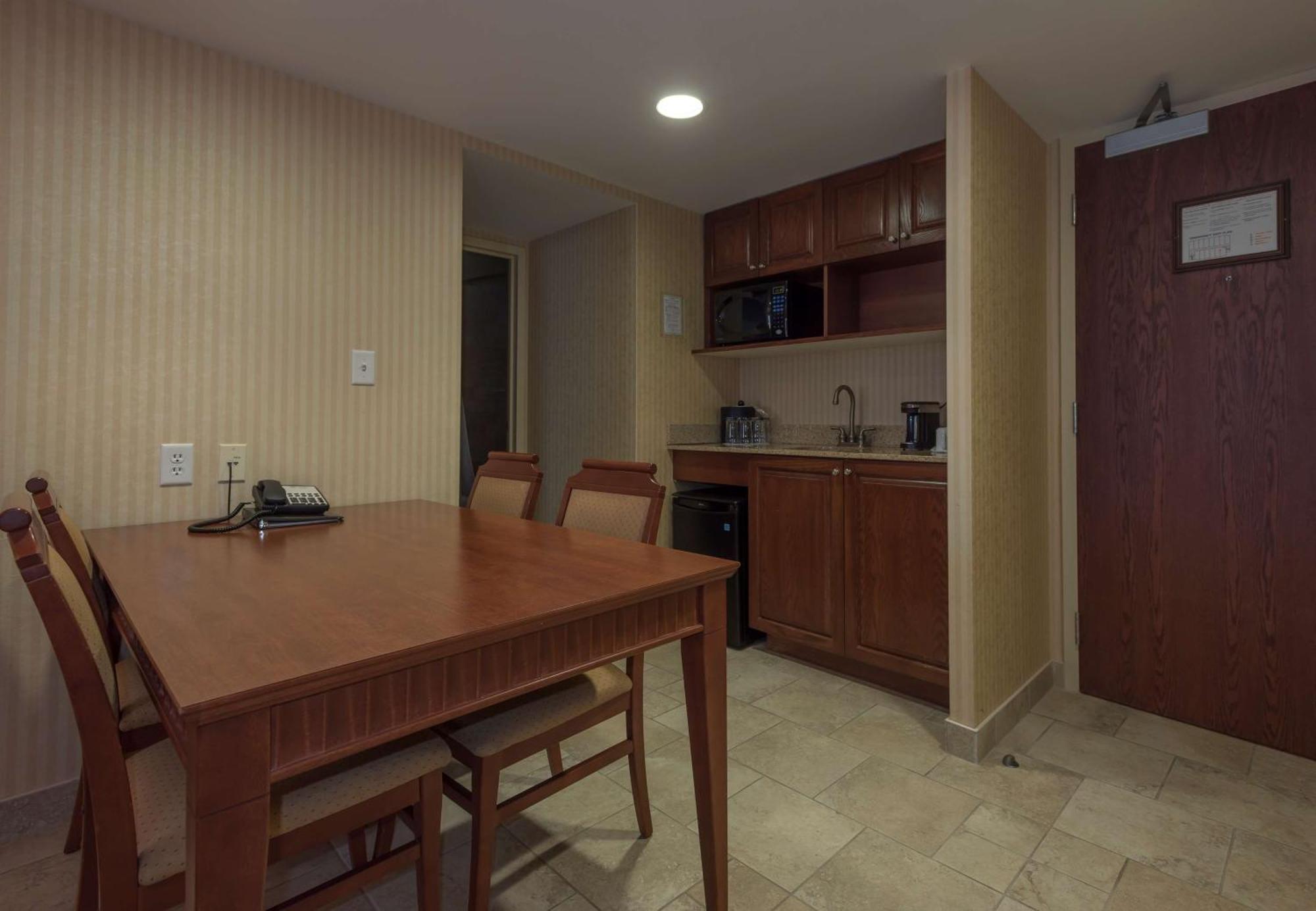 Best Western Plus Otonabee Inn Peterborough Eksteriør billede